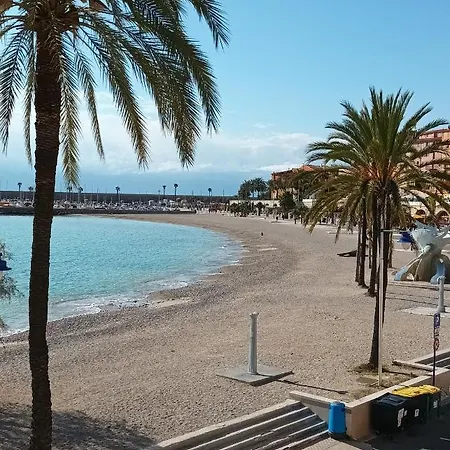 Attico Victoria Palace Suggestivo E Spettacolare * Μεντόν